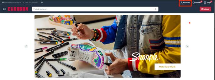 A person painting a shoe

AI-generated content may be incorrect.
