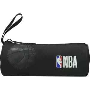 NBA  ovalna pernica 2025